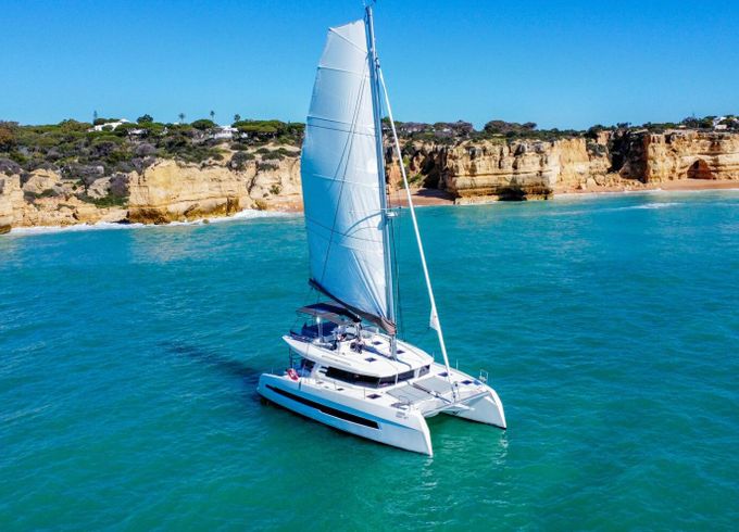 Catamaran Dufour Cervetti 44 sail 13.42m