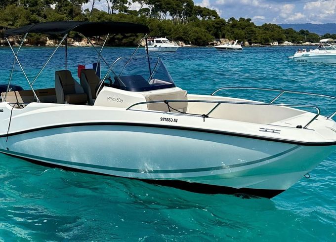 Motorboat Quicksilver Activ 605 Open 150hp