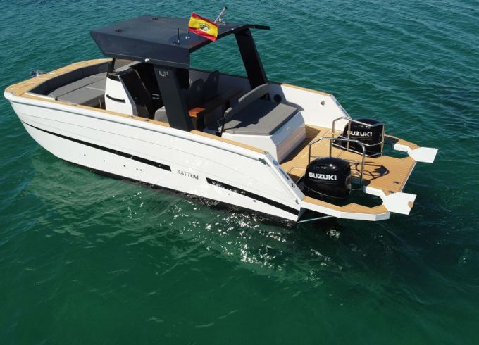 Motorboat Kattum K30 400hp