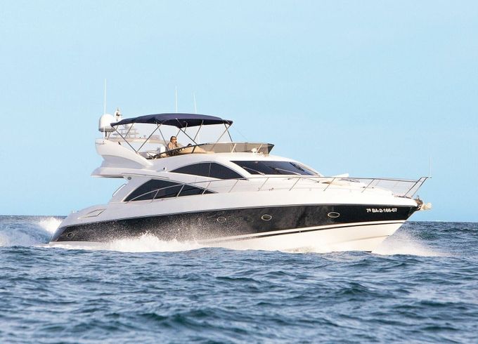 Motor yacht Sunseeker Manhattan 66 | TAPIA BAY 1100hp