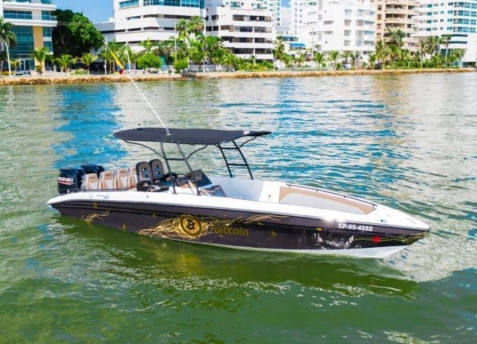 Motorboat Singlar 280 (Bitcoin Limited Edition) 300hp