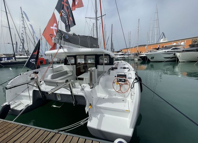Catamaran Excess 11 11m