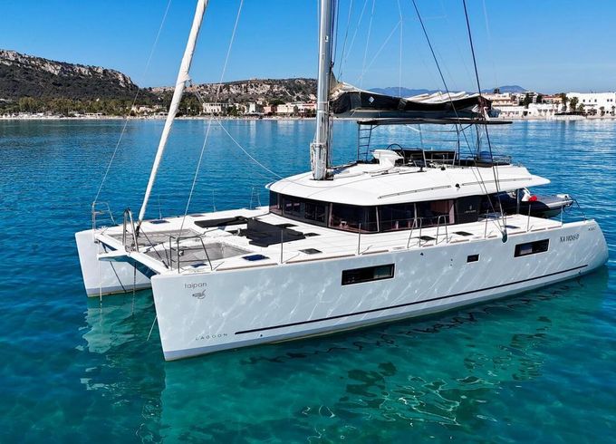 Catamaran Lagoon Lagoon 560 S2 17.07m