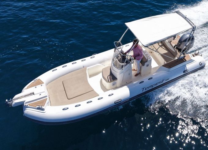 RIB Capelli Tempest 700 200hp