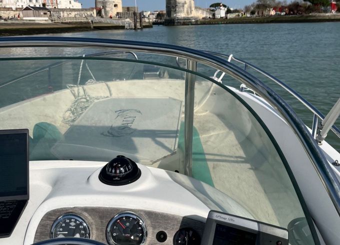 Motorboat Jeanneau Cap Camarat 6.5 Cc 150hp