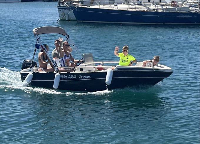 Boat without licence  Rio yachts Rio 450 cross 6hp
