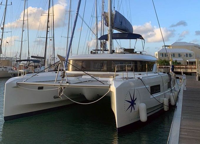 Catamaran Lagoon-Bénéteau Lagoon 46 - 4 + 2 cab. 13m