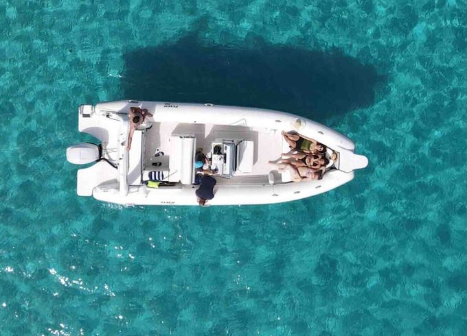 Motorboat Tecno Sport Flyer 747 250hp