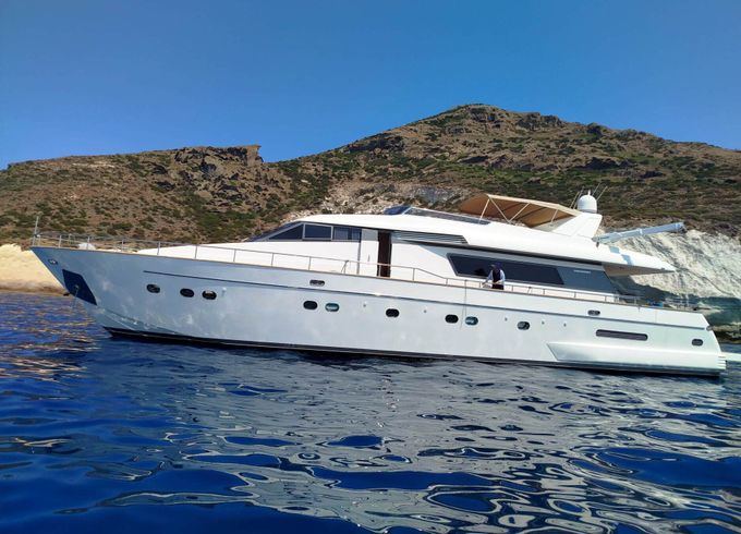Motorboat San Lorenzo SL82