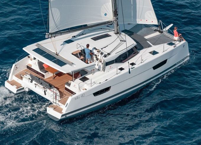 Catamaran Isla 40 11m