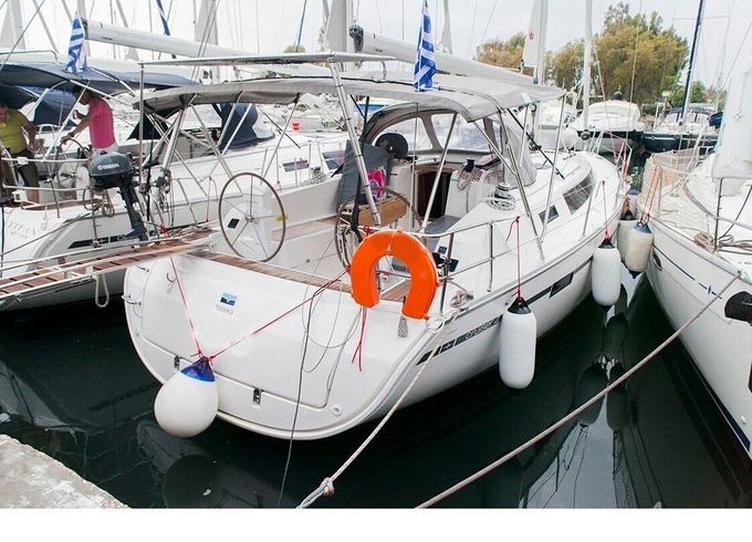Sailboat Bavaria Cruiser 40 12.13m