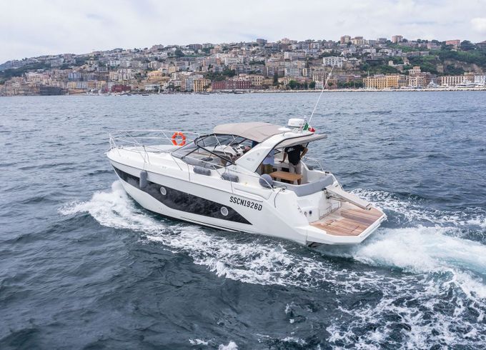 Motorboat Cranchi Z35 540hp