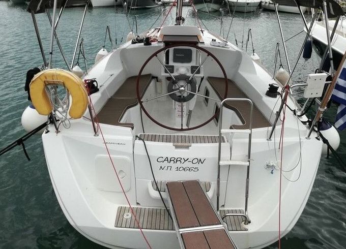 Sailboat JEANNEAU SUN ODYSSEY 33I 9.96m