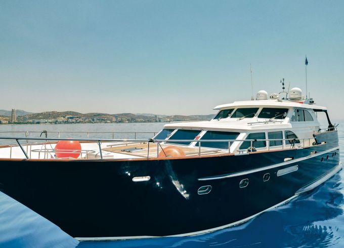 Motorboat Van Der Walk Continental 21 WheelHouse 740hp