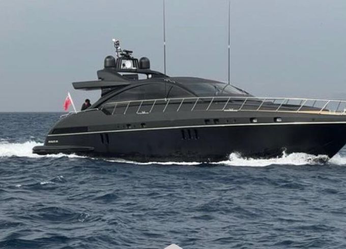 Motor yacht Mangusta 80 4900hp