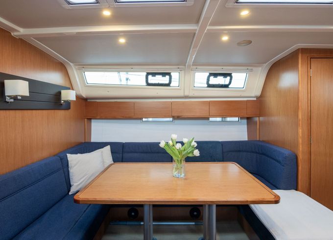 Sailboat Bavaria Cruiser 51 14m