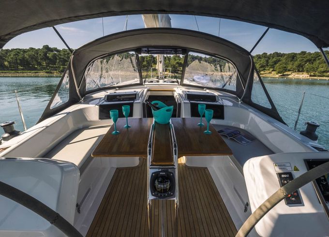 Sailboat Hanse Yachts Hanse 458 14m