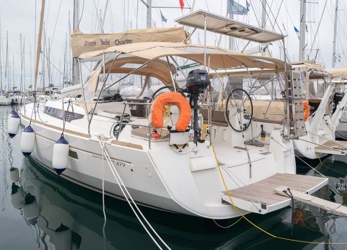 Sailboat JEANNEAU SUN ODYSSEY 479 14.43m