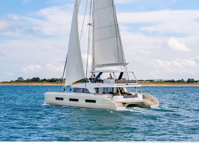 Catamaran Lagoon Sixty 5 Owner's Version 20m