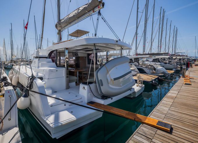 Catamaran Catana Group Bali Catspace 12m