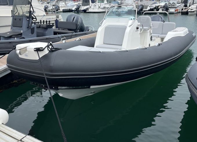 RIB Zodiac Medline 7.5 225hp