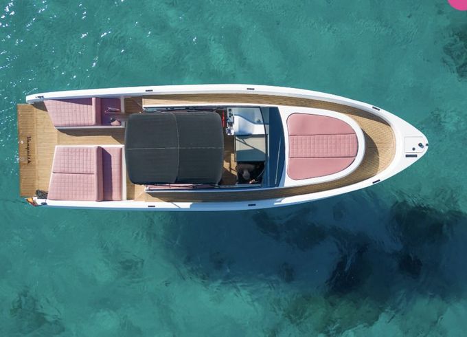 Motorboat Vanquish Vanquish 43 740hp