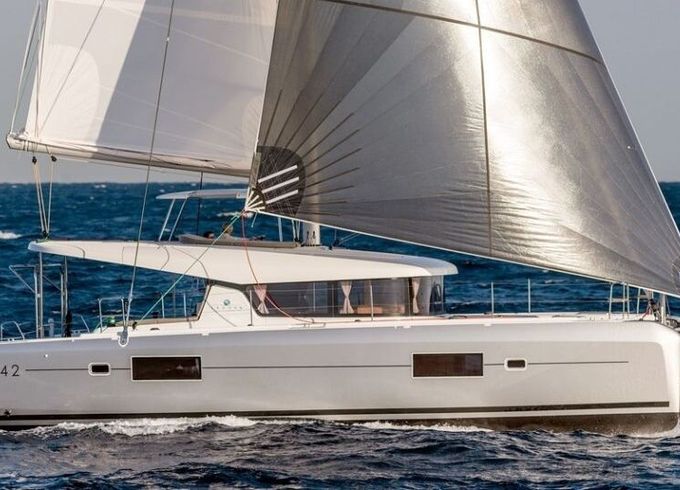 Catamaran LAGOON LAGOON 42 12.8m