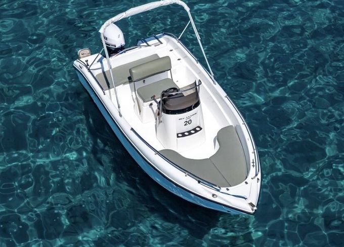 Motorboat Poseidon Blue water 170 40 hp 40hp
