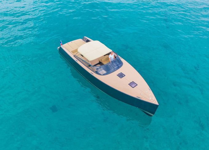 Motorboat Vandutch Marine VanDutch 40 960hp