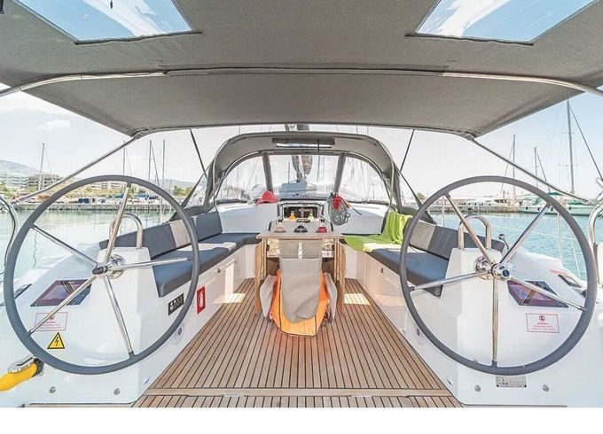 Sailboat Oceanis 40.1[G] 12m