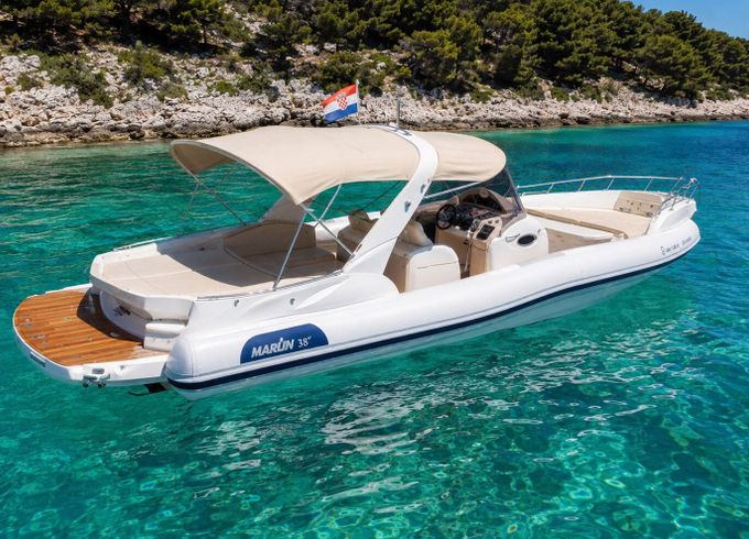 RIB Marlin 38 700hp