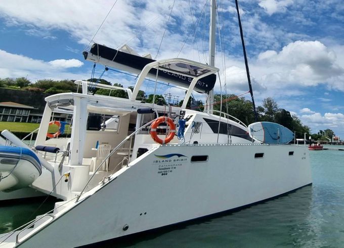 Catamaran Island Spirit Catamarans Island Spirit 410 V2 12.63m
