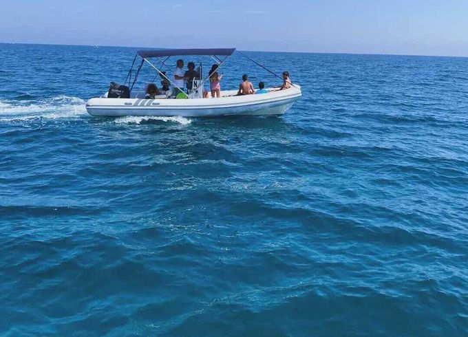 Motorboat NAUTICA PETRACHI GOMMONE 140hp