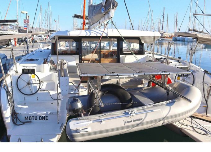 Catamaran Excess 11 11m