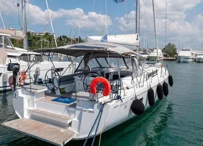 Sailboat Beneteau Oceanis 51.1 15m