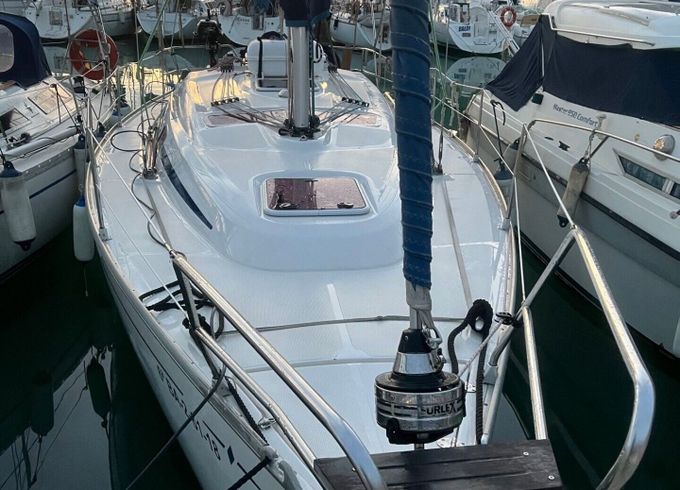 Sailboat Bavaria 33 Cruiser 10.25m