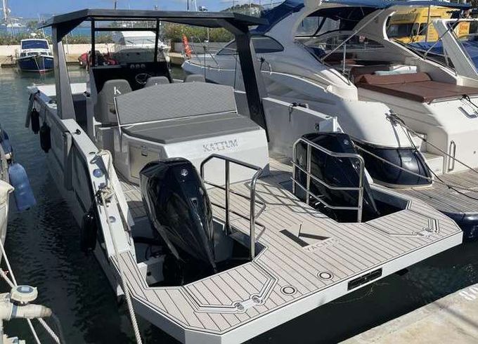 Motorboat Kattum K30 500hp