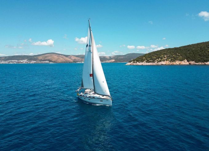Sailboat Bavaria 40 Cruiser 12.2m