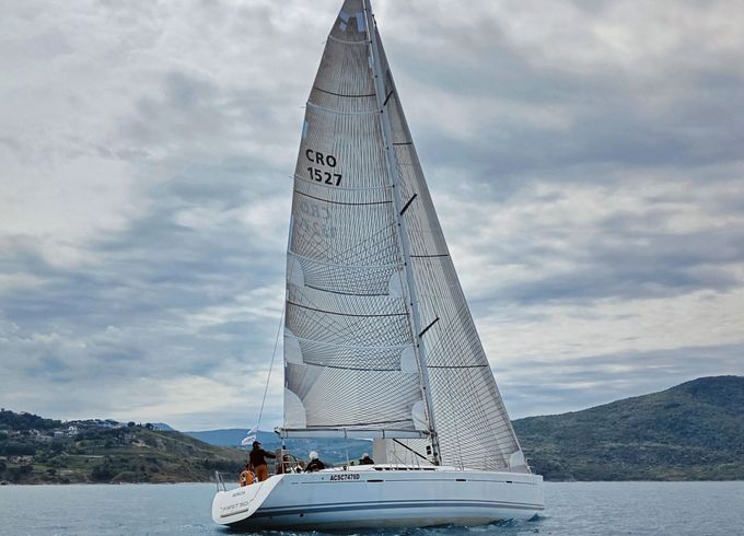 Sailboat Beneteau First 50 14.99m