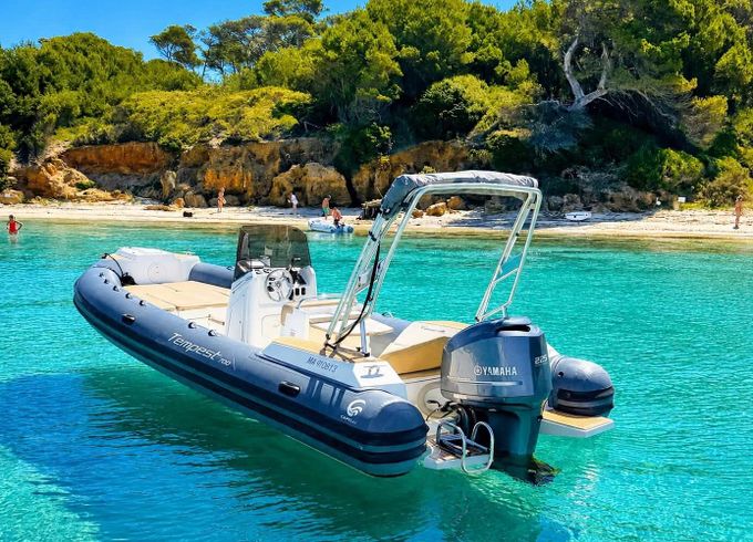 RIB Capelli Capelli Tempest 700 250hp