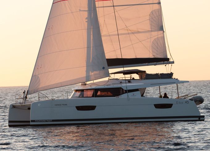 Catamaran Fountaine Pajot Elba 45 13.45m