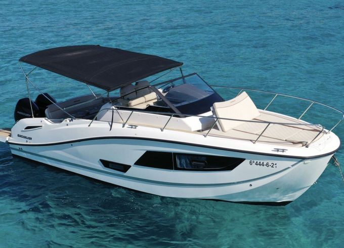 Motorboat Quicksilver Activ 875 Sundeck 250hp