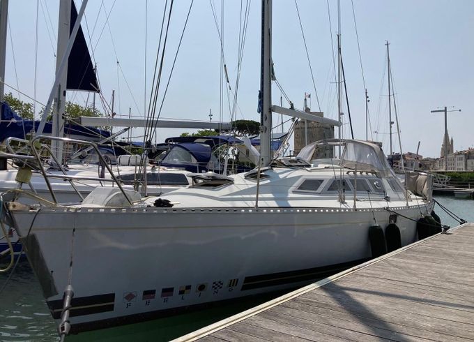 Sailboat Kirie - Feeling Feeling 346 10.4m