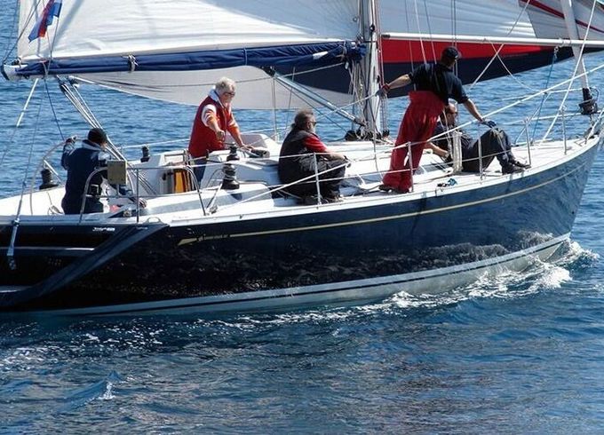 Sailboat GRAND SOLEIL 43 13m