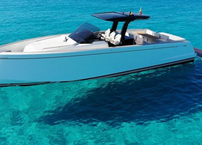 Motorboat Pardo 43 760hp