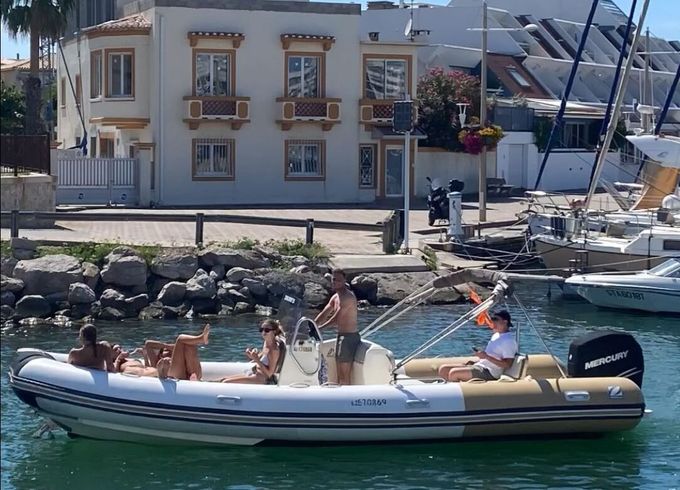 RIB Zodiac Club 750 300hp