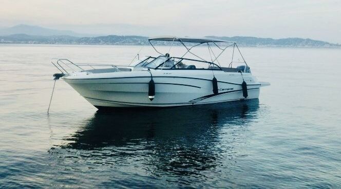 Motorboat Jeanneau Cap Camarat 7.5 br2 300hp