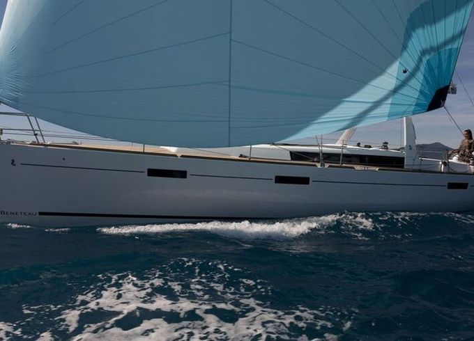 Sailboat BENETEAU OCEANIS 45 13.85m