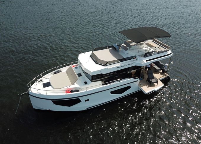 Motor yacht Cobra Yachts Maestro 42 85hp