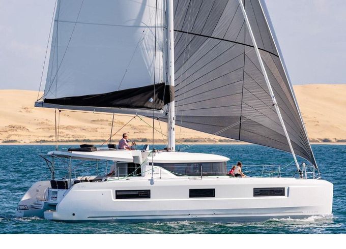 Catamaran LAGOON 460 / 4 CABINS 13m